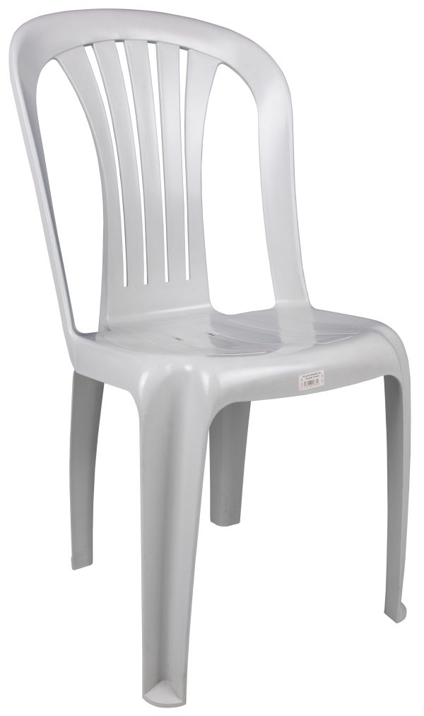 كرسي بلاستيكي للحدائق